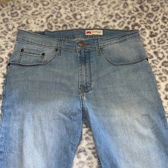 Women’s jeans - Picture 2 of 6